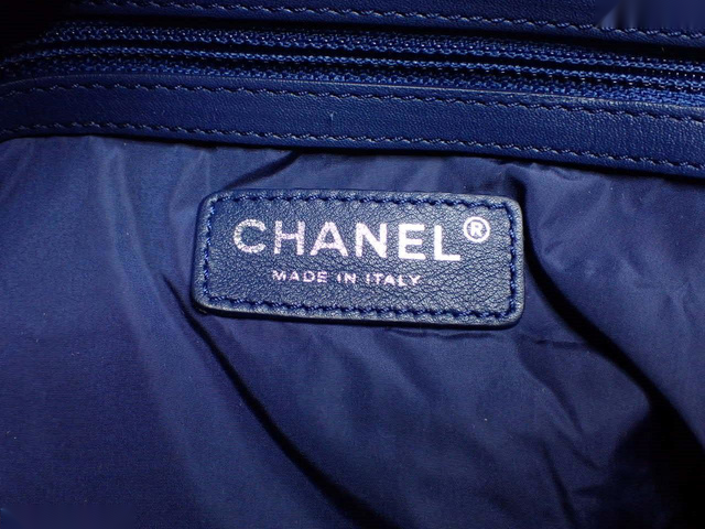 Chanel Single flap