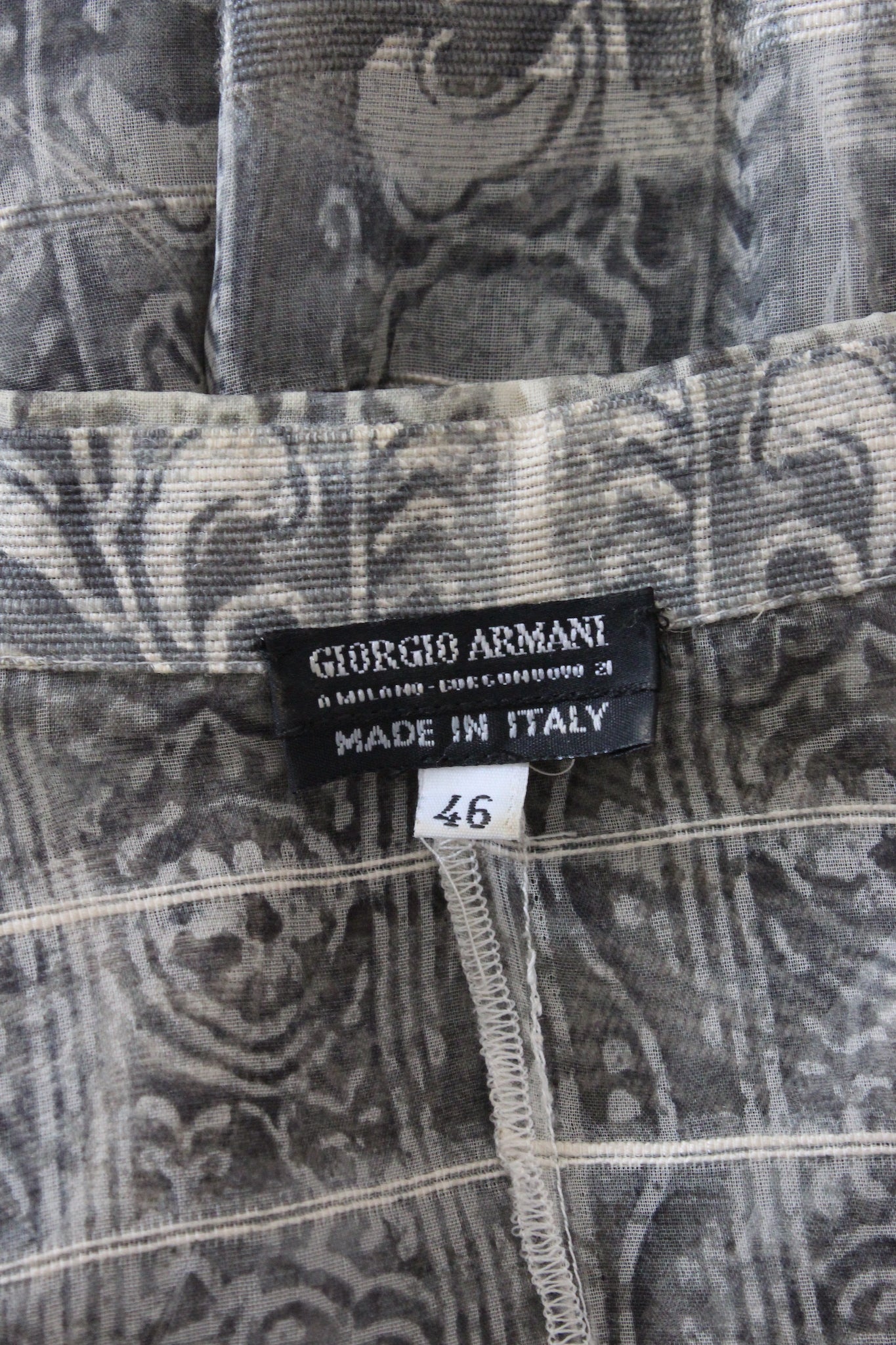 Giorgio Armani Gray Silk Floral Vintage Shirt 90s