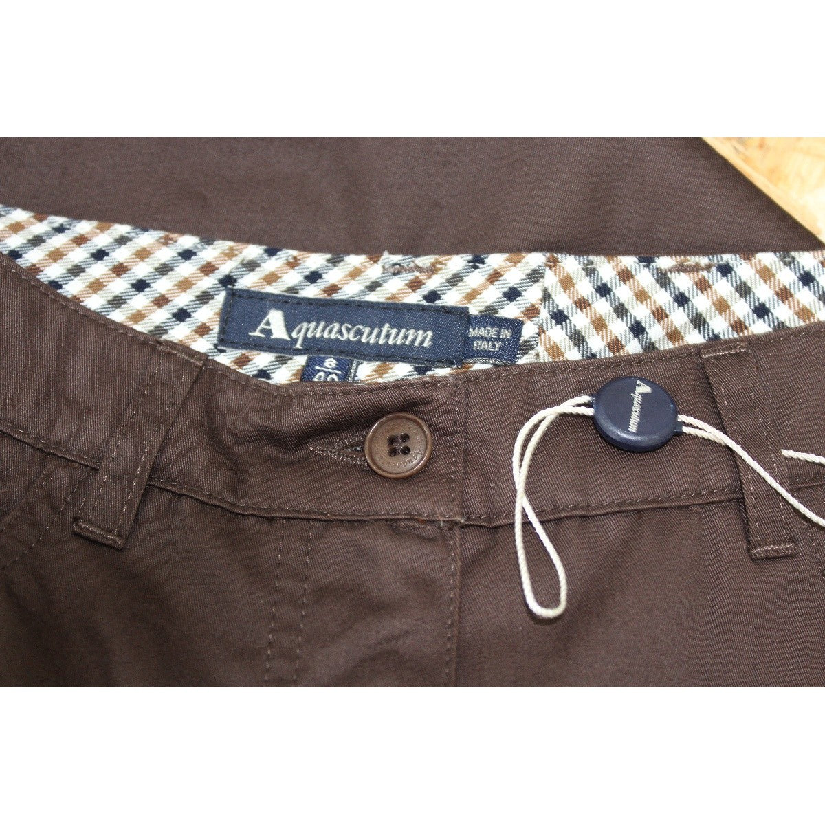 sneen stribet gevinst Aquascutum Trousers Vintage Classic Pants Cotton Brown | Dedè Couture
